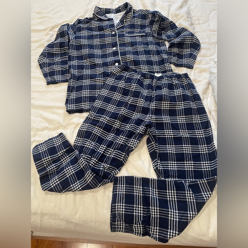 Muji Blue Plaid Flannel Women’s Pajama Set (long sleeve) - size L
